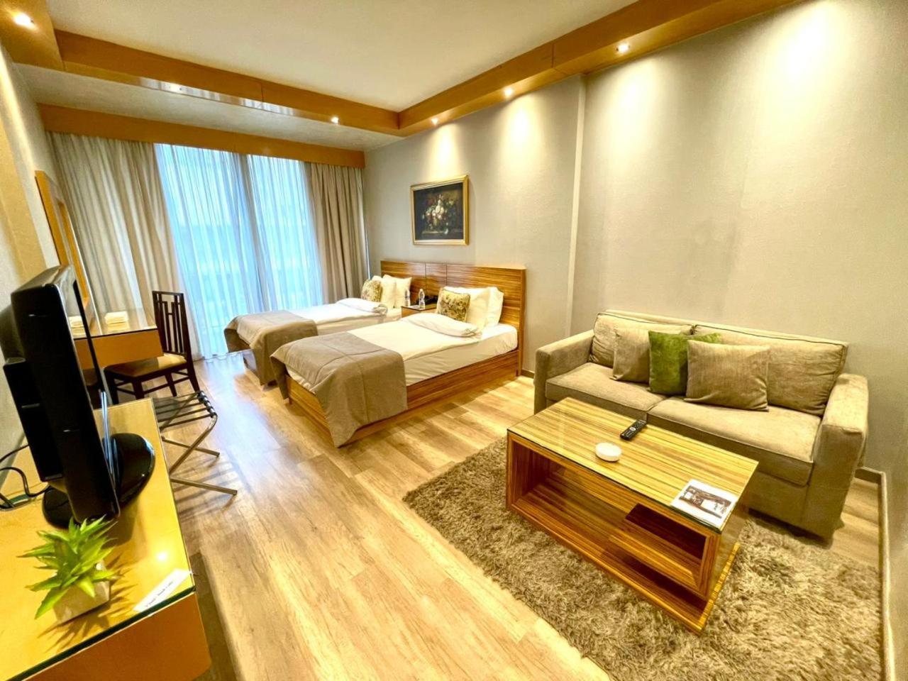 Imperial Suites Hotel Beirut Exterior foto