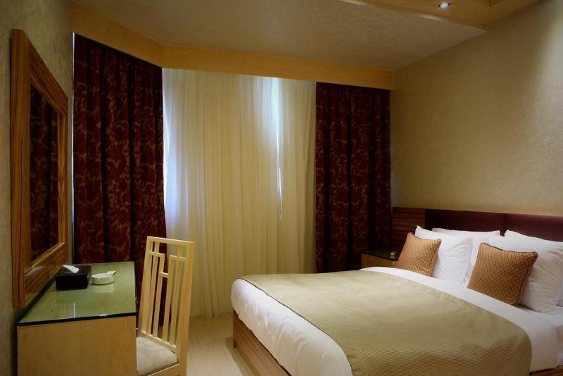 Imperial Suites Hotel Beirut Exterior foto