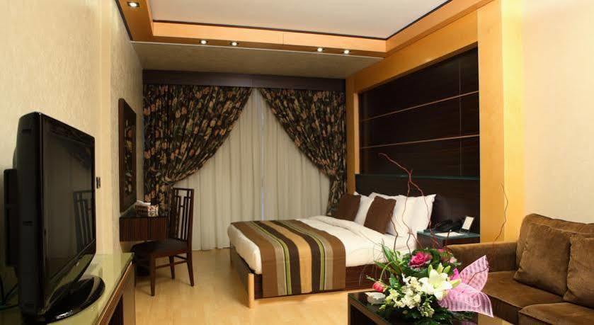Imperial Suites Hotel Beirut Exterior foto
